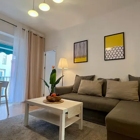 Appartamento Super Comfy And Homey 4br Peachy *