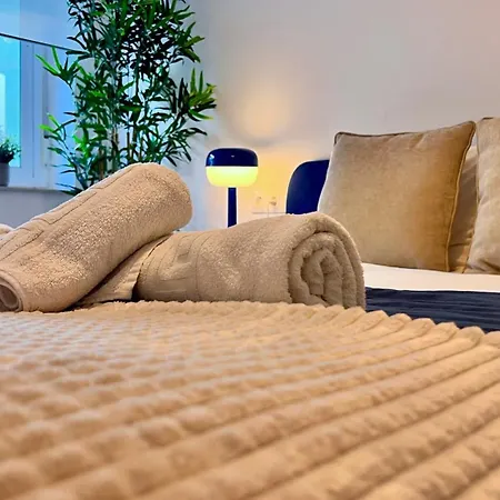 Super Comfy And Homey 4br Peachy Málaga
