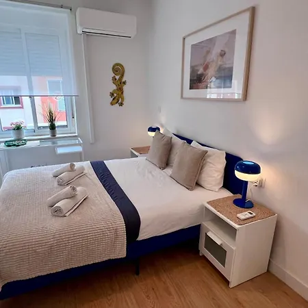 Super Comfy And Homey 4br Peachy Málaga