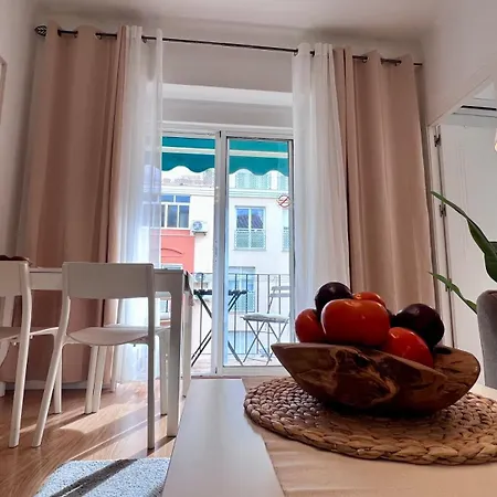 Appartamento Super Comfy And Homey 4br Peachy